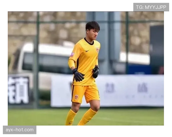 萨维奇防守数据大揭秘：后防中坚稳如磐石，铸就球队钢铁防线