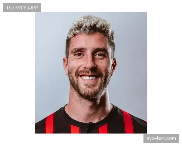 英超马科斯·塞内西