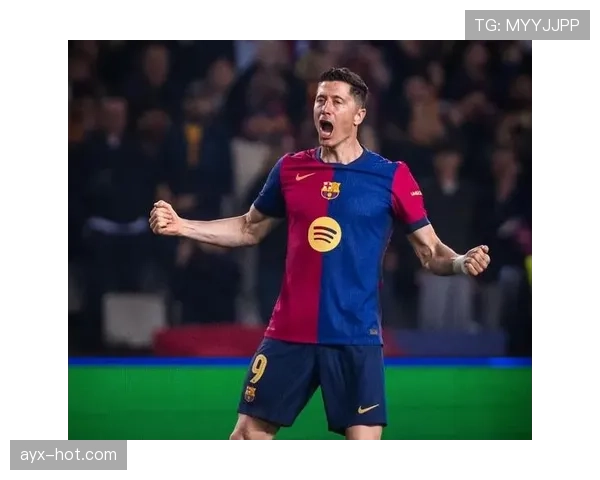 莱万多夫斯基传球视野分析