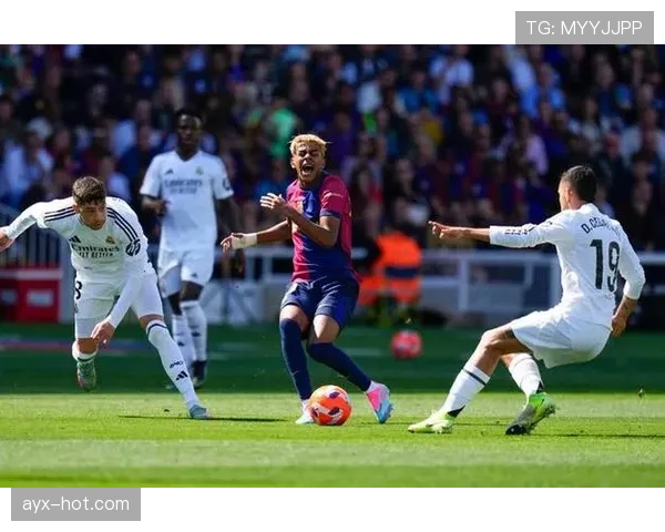 皇马更衣室权力重新分配，对球队赛季稳定性带来影响与变化